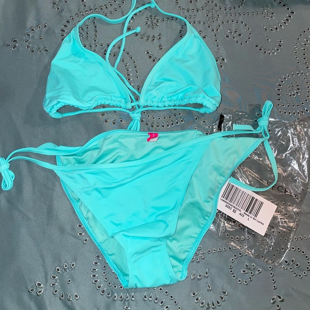 NEW VICTORIA SECRET BIKINI